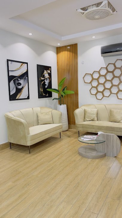 Skinique Aesthetics - Johar Town Lahore