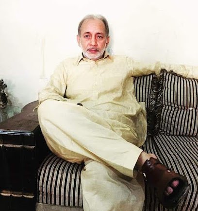 Dr Arif Naseer