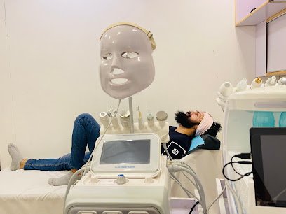 Cosmolux | Fue Hair Transplant | Prp | Hydrafacial | Laser Hair Removal | Botox | Fillers | Skin Whitening