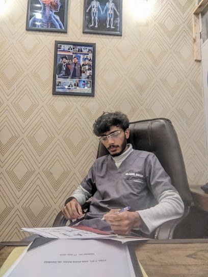 Dr. Adeel Hadi