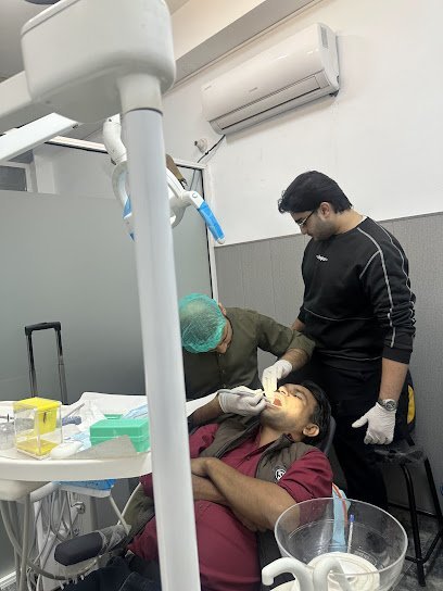 Consultant Dental And Implant Center