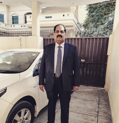 Dr. Nadeem Waheed