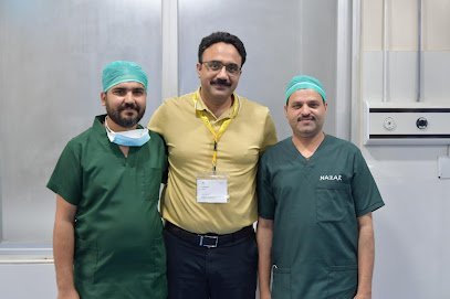 Dr. Latif Khan