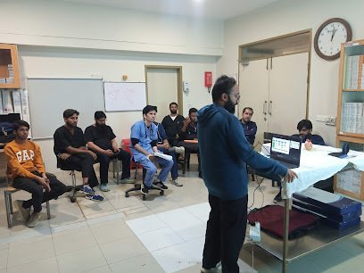Dr Ali Nawaz