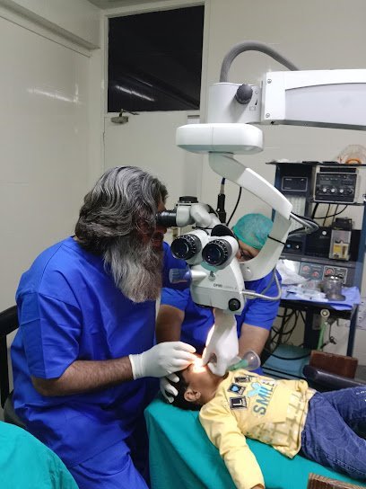 Dr. Qambar Abbas