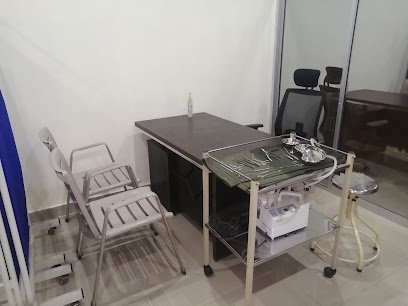 Shahi Noor Khan Clinic