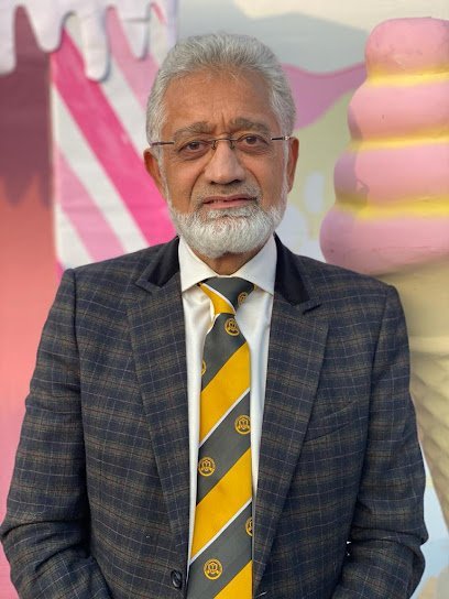 Prof. Dr. Javed Akram