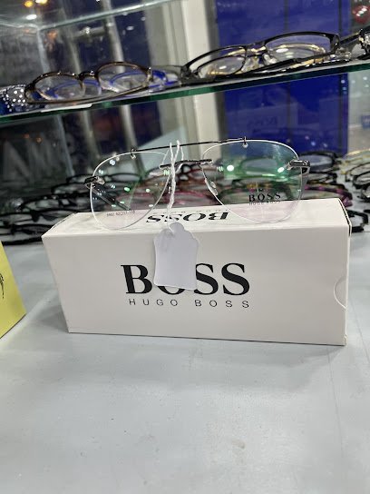 Dm Optics