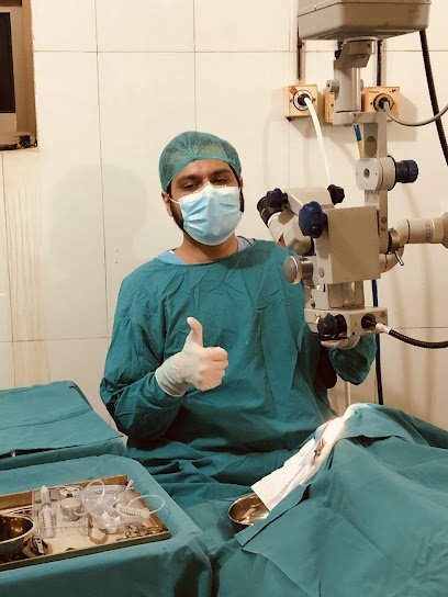 Dr. M. Awaid Abid (Awaid Eyecare) Best Eye Surgeon