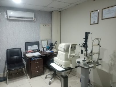 The Spectico - Scleral Lens & Low Vision
