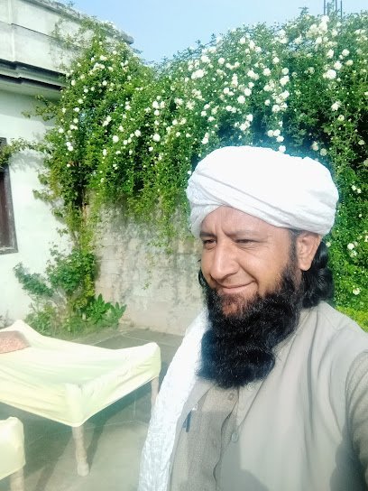 Huzaifa Solar Solution