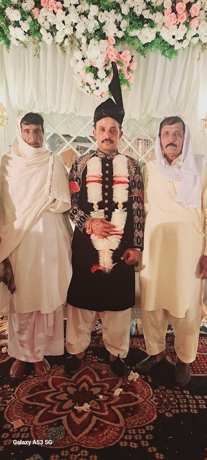 Royal Marriage Lawn