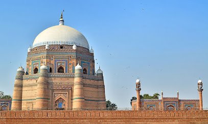 Best Dermatologist In Multan
