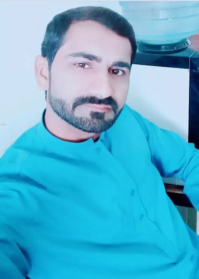Dr. Shakir Hansla