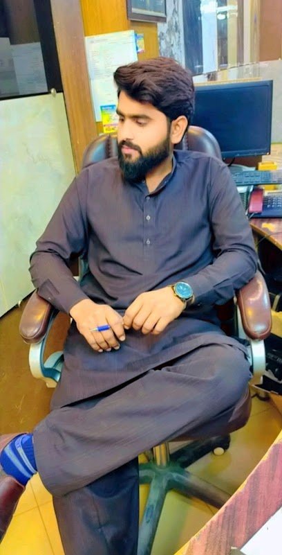 Dr Hakeem Multan