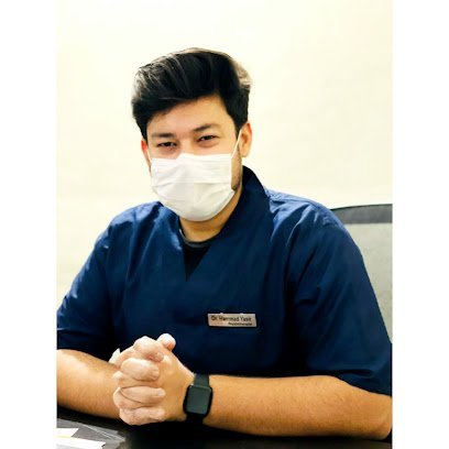 Dr Hammad Yasir