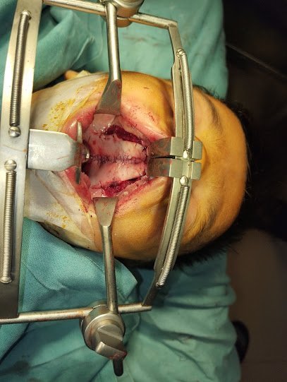 Anwar Plastic & Cosmetic Surgery