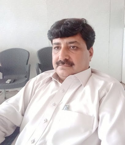 Dr. Saleem Khan