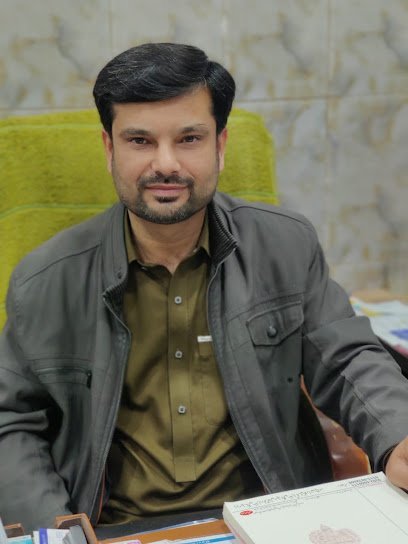 Dr. Tariq Jamal