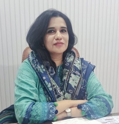 Dr Salma Zeb