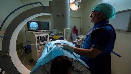 Dr Kayani'S Pain Relief Clinic