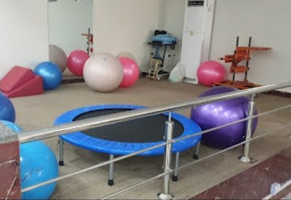 Physiotherapy And Sports Injuries Clinic
