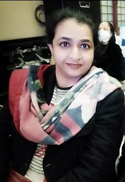 Dr Lubna Meraj