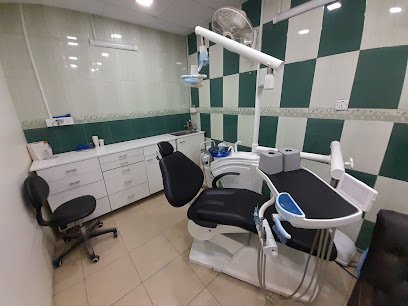 Dr Naufal - Dentist