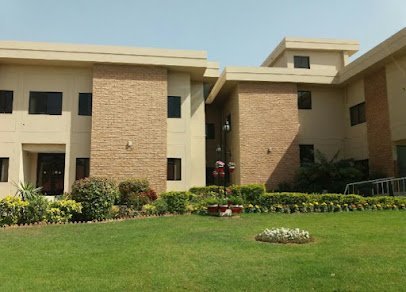 Dr Syed Zubair Shah