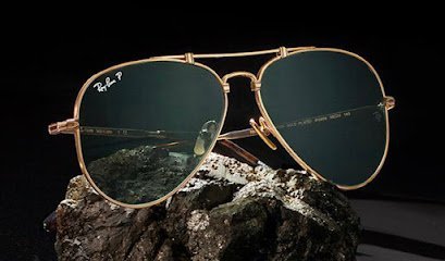 Fazal Eye Clinic And Decent Optics