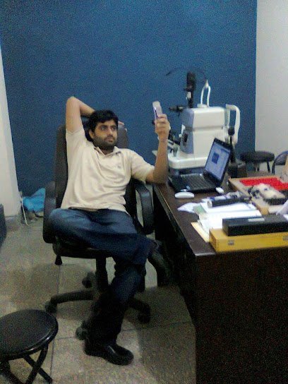 Sadiqabad Eye Clinic And Optics