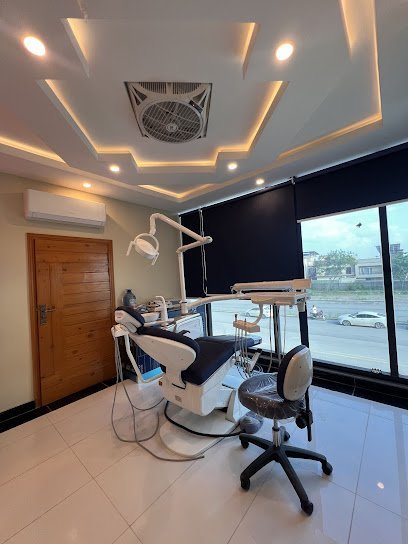 Dental Aesthetics / Dr Ammar & Ayesha